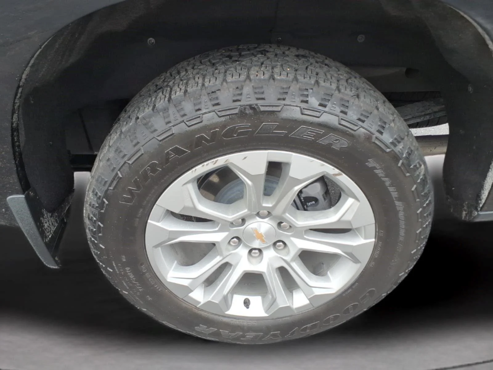 Used 2025 Black Chevrolet LTZ image 10