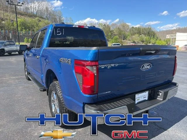 Used 2024 Blue Ford XLT image 4