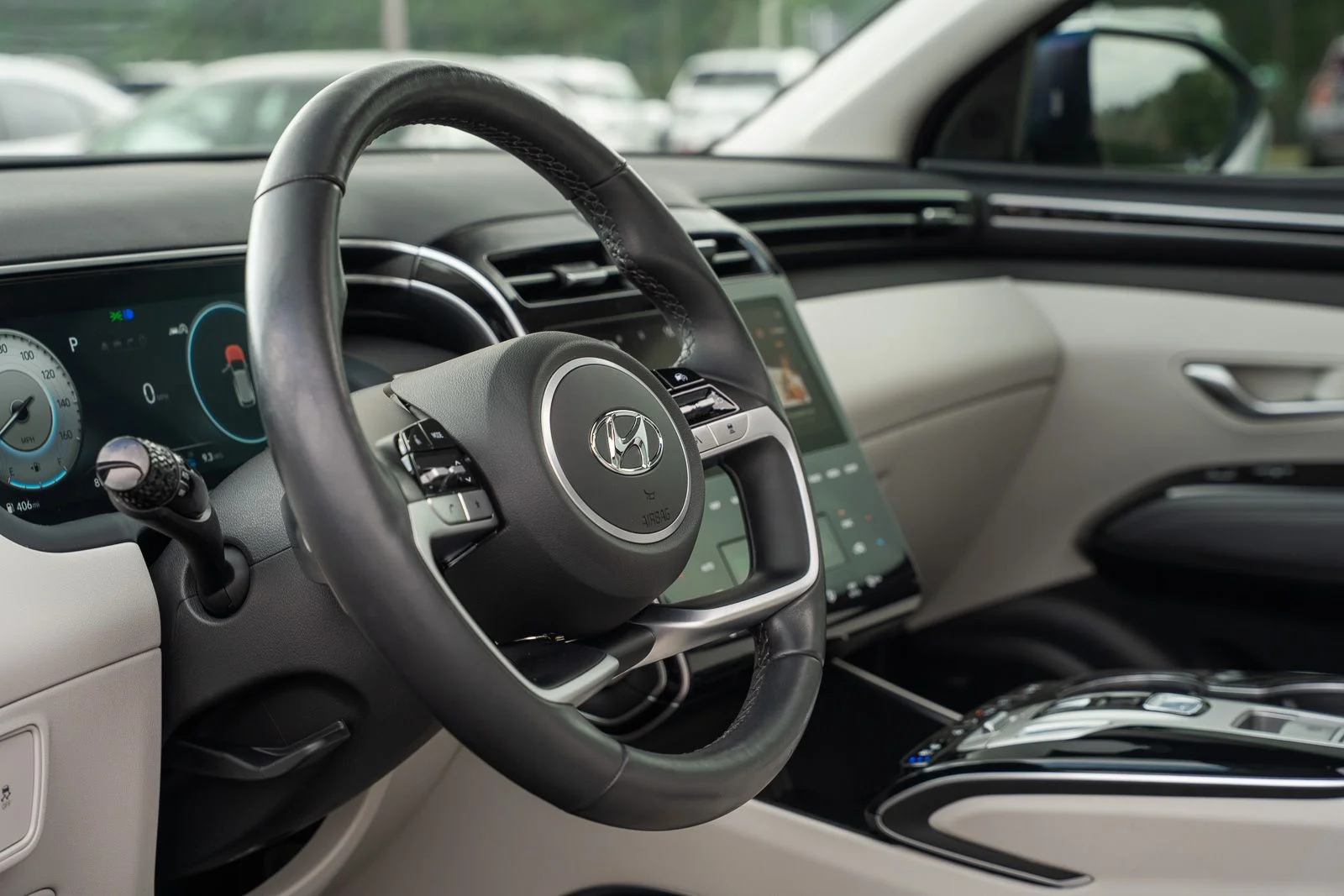 Used 2024 White Hyundai Limited image 19