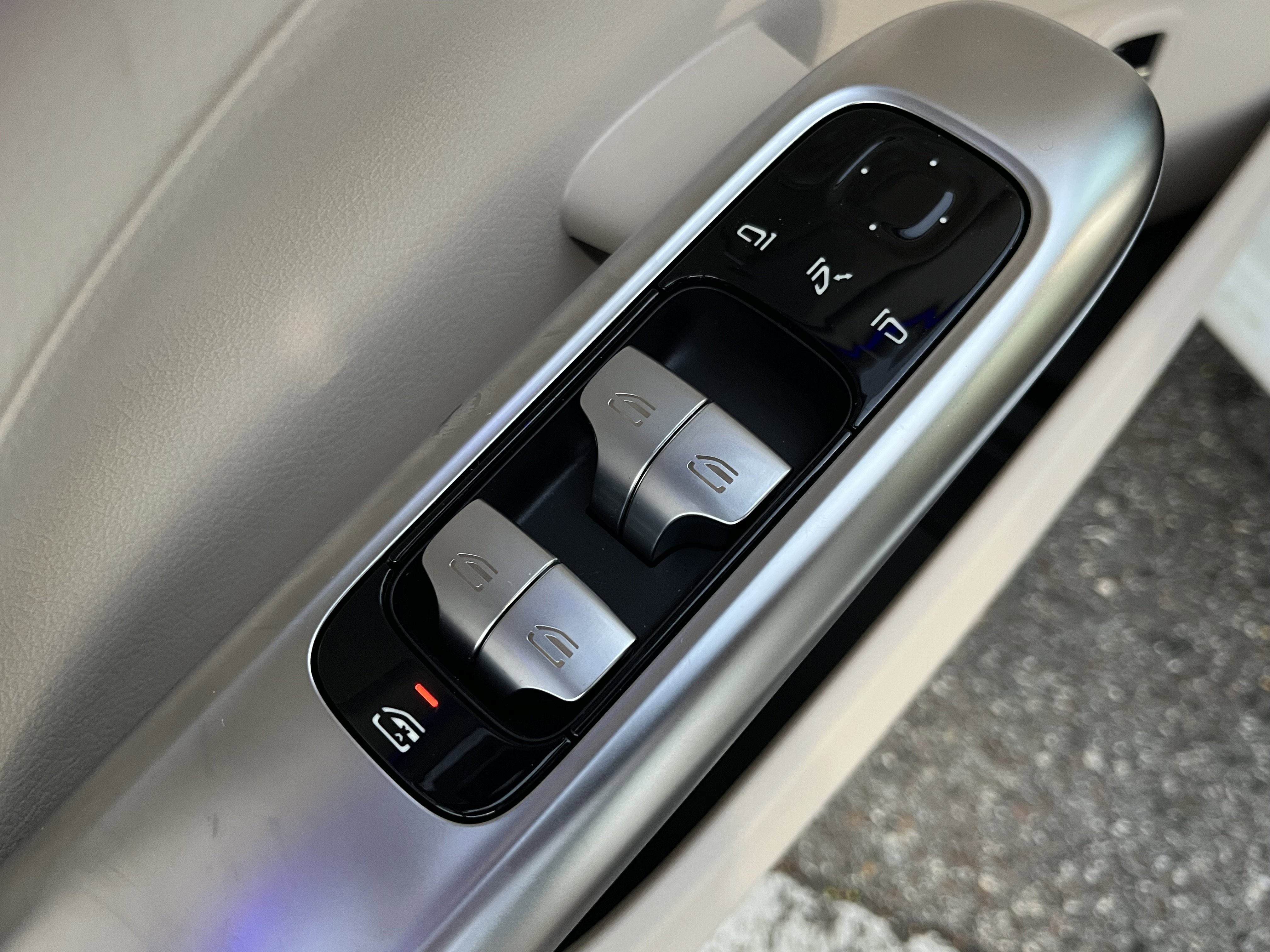 New 2026 POLAR WHITE Mercedes-Benz C 300 image 15