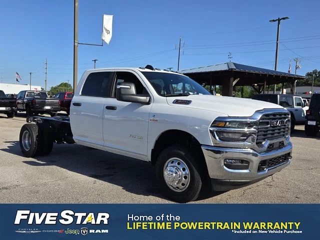 2026 RAM 3500 Big Horn 4X4 Crew Cab's photo