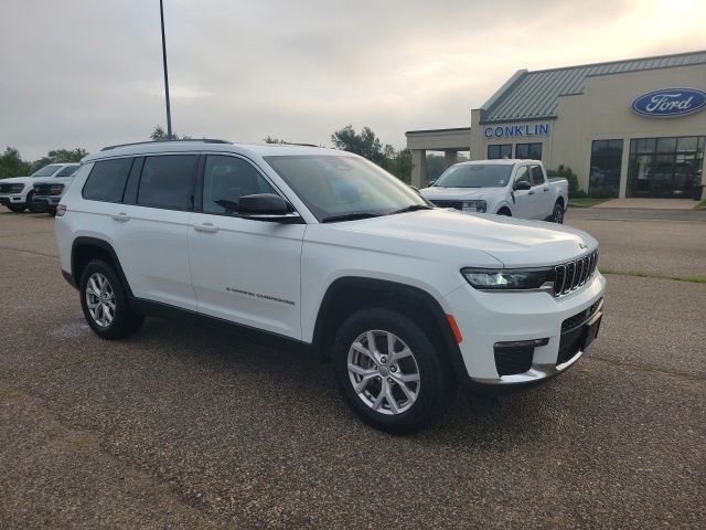 Used 2021 White Jeep Limited image 21