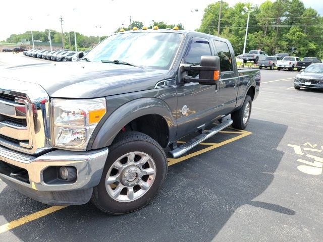 Used 2016 Magnetic Metallic Ford Lariat image 1