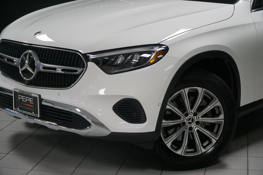 Certified Used 2026 White Mercedes-Benz GLC 300 image 7