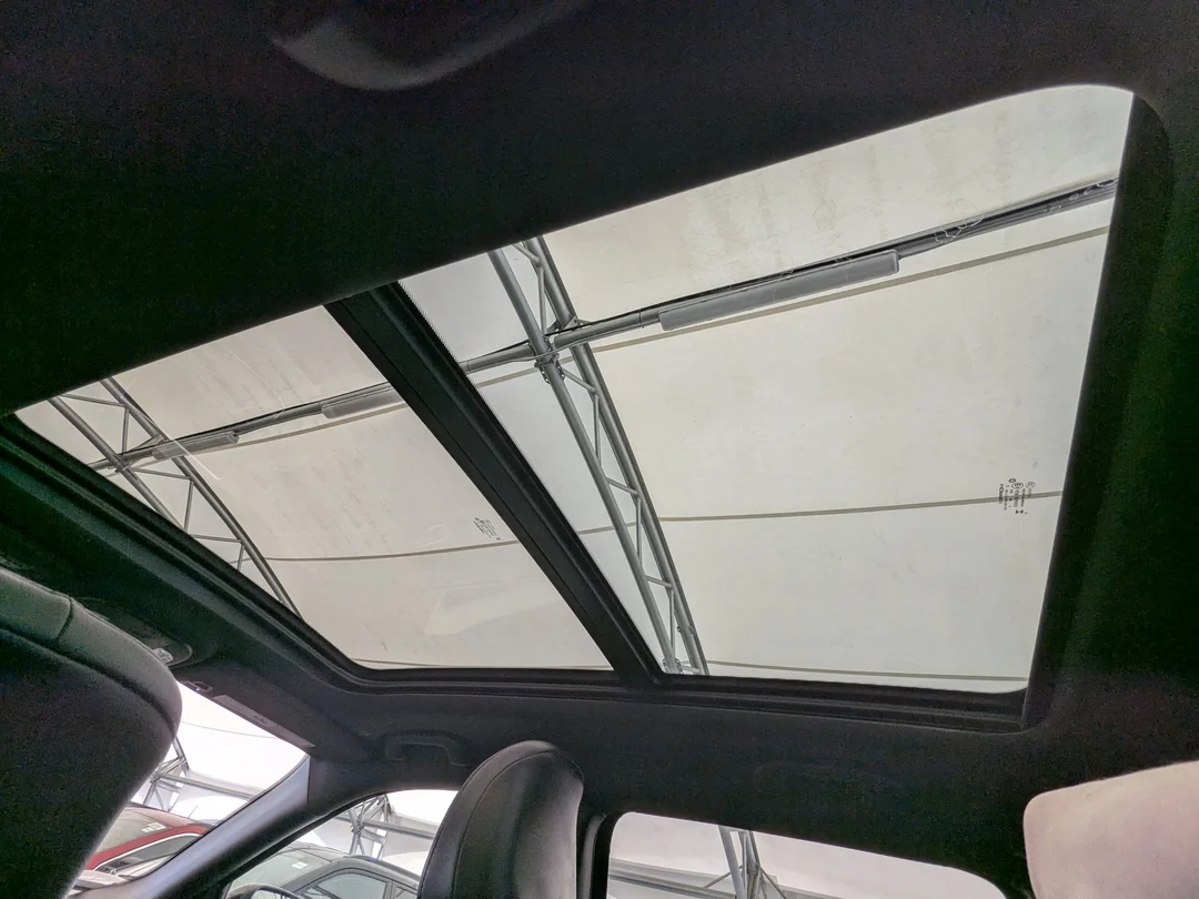 Certified Used 2024 Black Jeep Trailhawk - - 4x4 - Sun & Sound Group - Dual Pane Sunroof - Leather - NAV & More! image 27