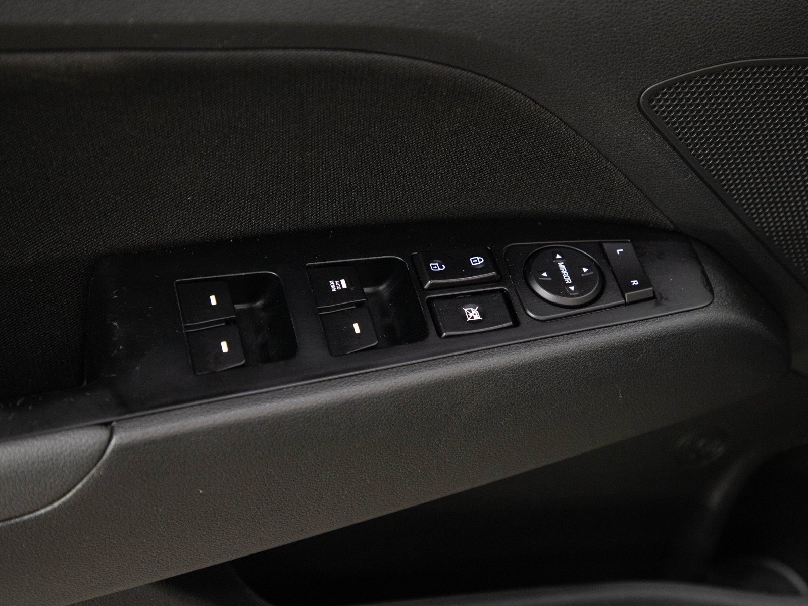 2018 Hyundai Elantra SEL - Photo 20