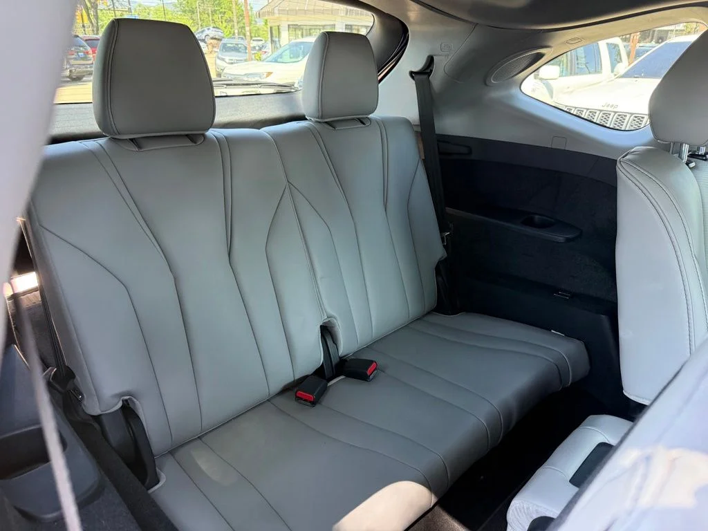 Used 2025 Canyon River Blue Metallic Acura Technology Package image 16