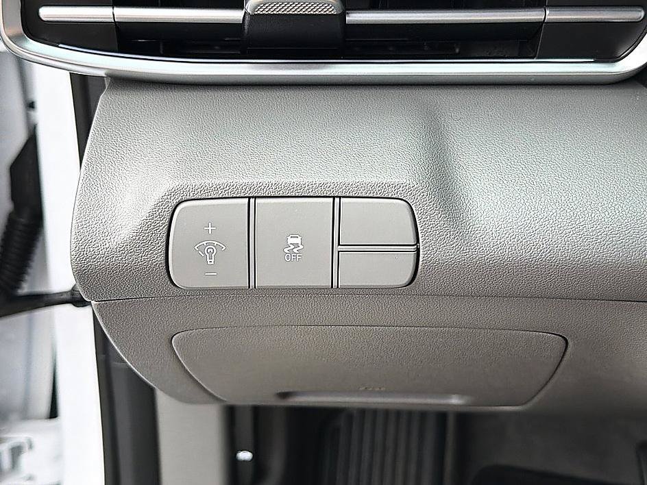 Certified Used 2025 Serenity White Hyundai SEL Convenience image 19