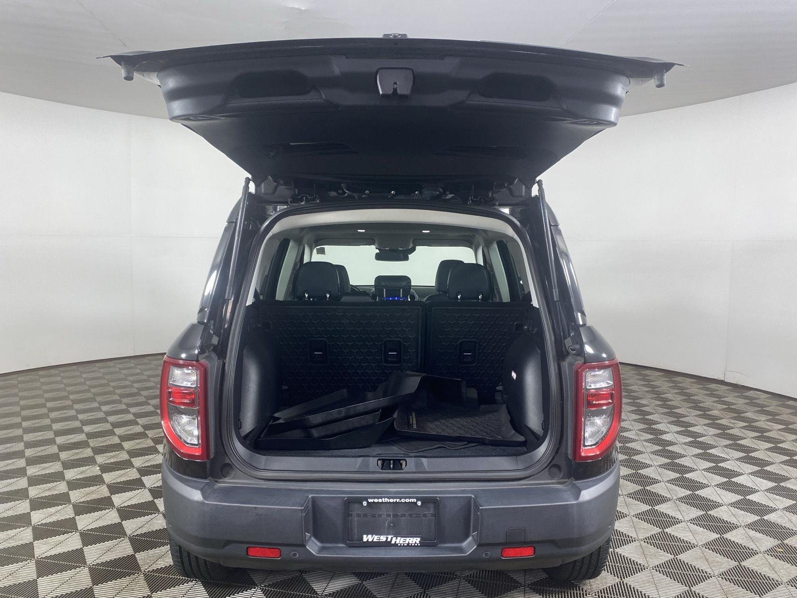 Used 2021 Shadow Black Ford Outer Banks image 9