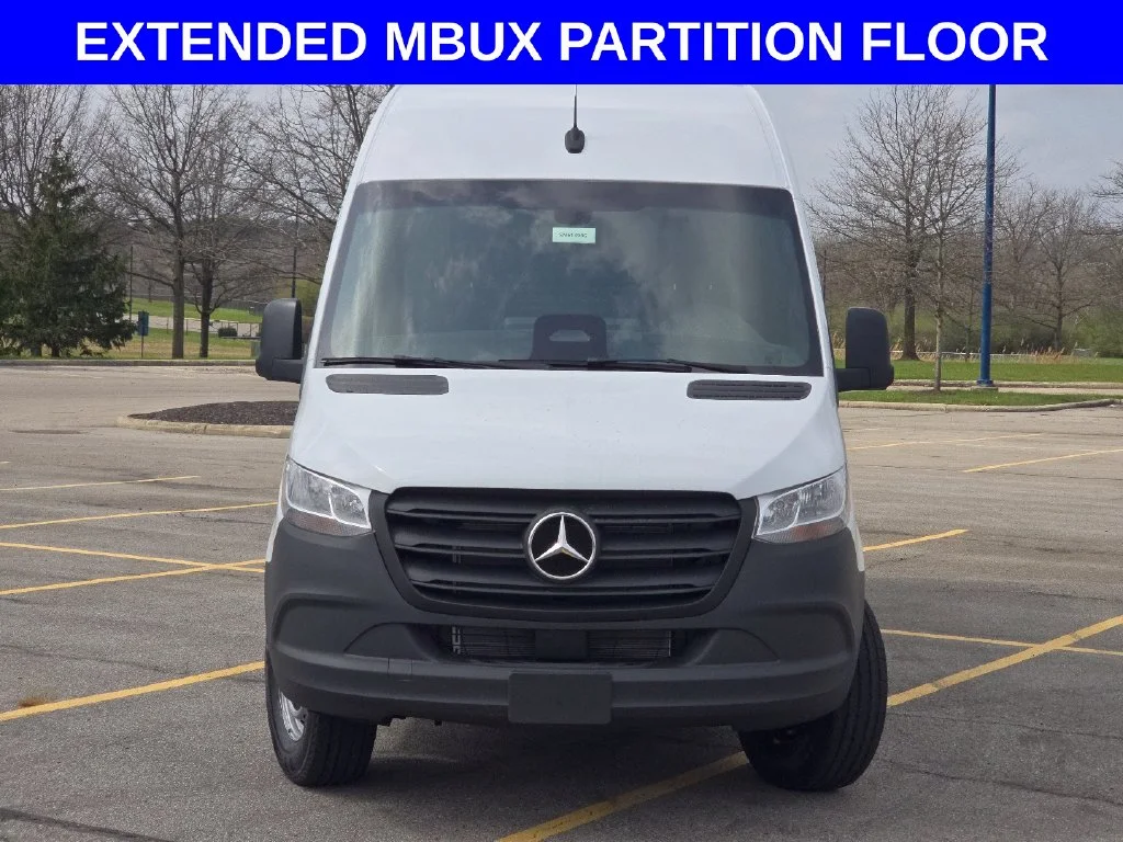 New 2026 Arctic White Mercedes-Benz Cargo 170 WB image 8