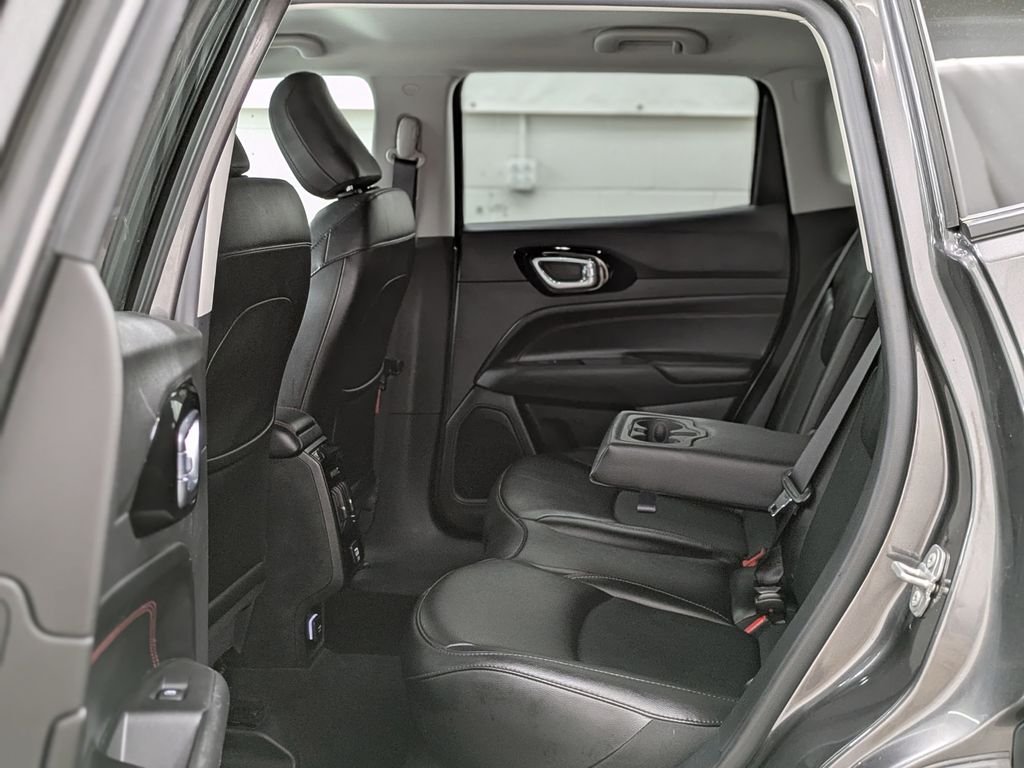 Used 2022 Gray Jeep Trailhawk image 9