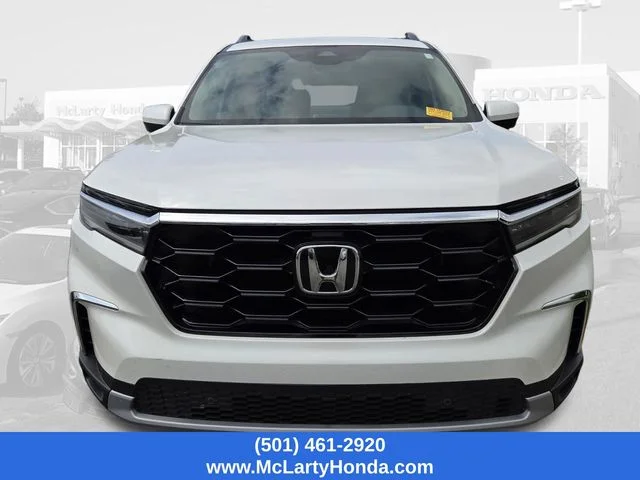 Certified Used 2025 Platinum White Pearl Honda Touring image 3