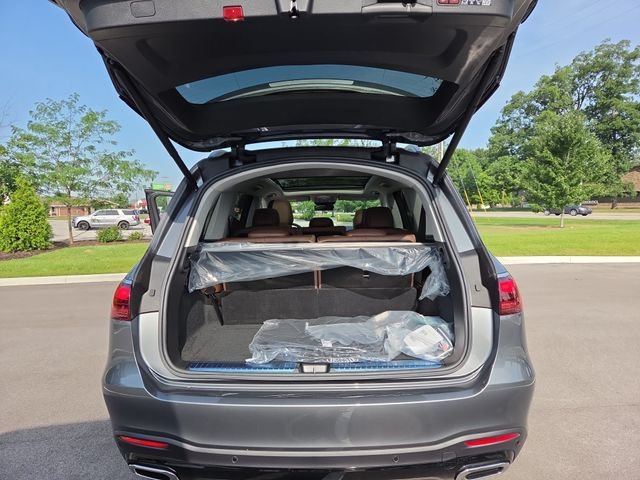 New 2026 Selenite Grey Metallic Mercedes-Benz GLS450 image 35
