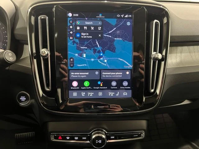 2026 Volvo XC40 Ultra - Photo 16