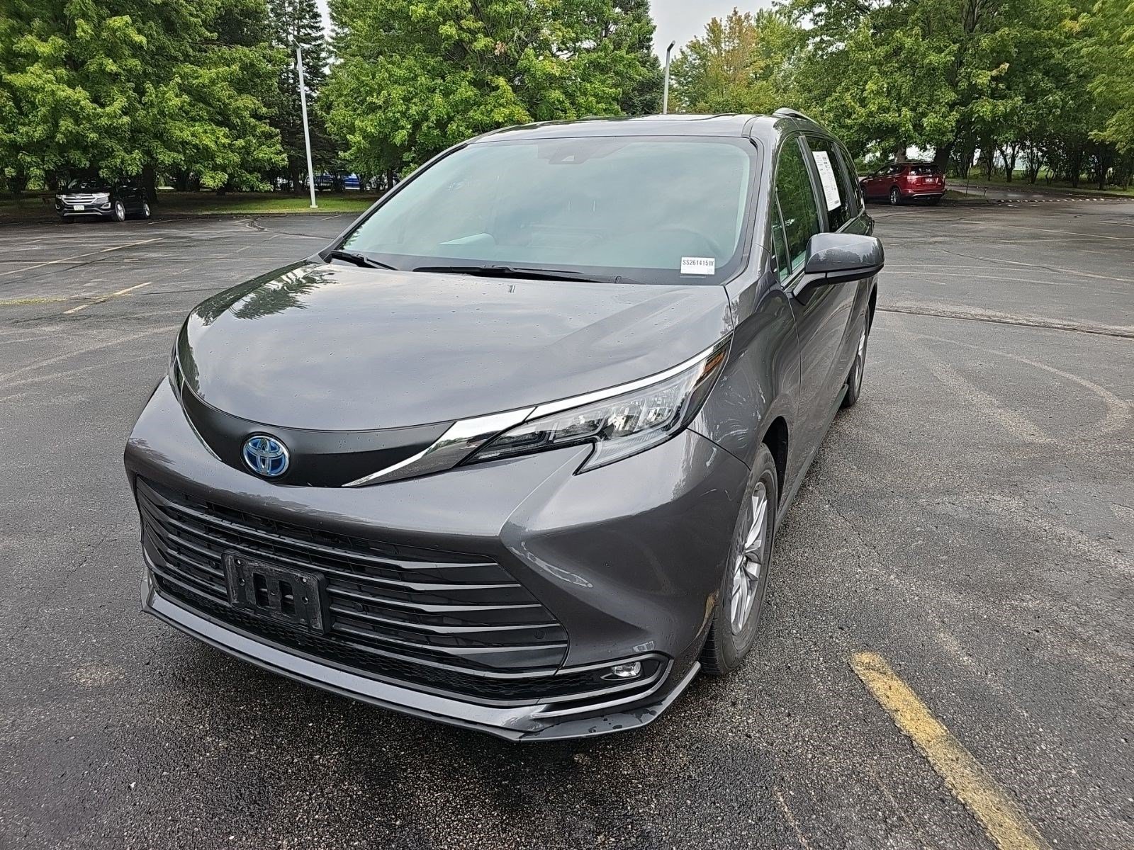 Used 2025 Magnetic Gray Metallic Toyota XLE image 2