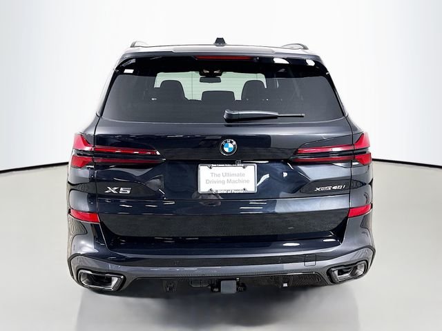 New 2026 Black Sapphire Metallic BMW xDrive40i image 6