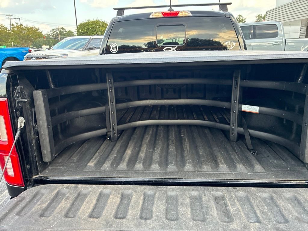 Used 2021 Black Ford XLT image 18