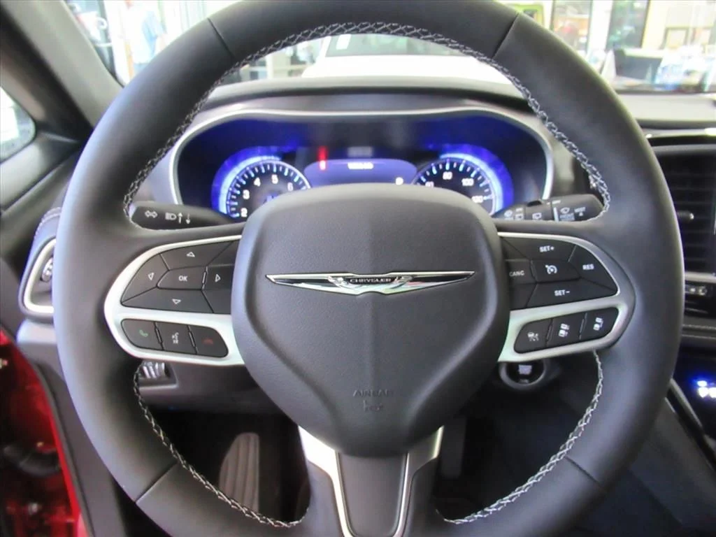 2026 Chrysler Pacifica Select - Photo 20