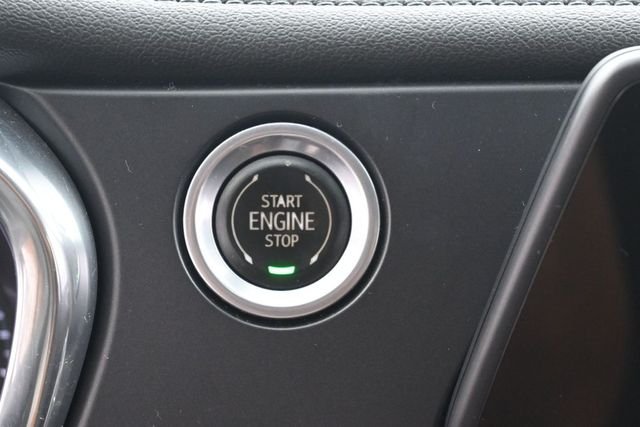 Used 2022 Summit White Chevrolet LT image 20