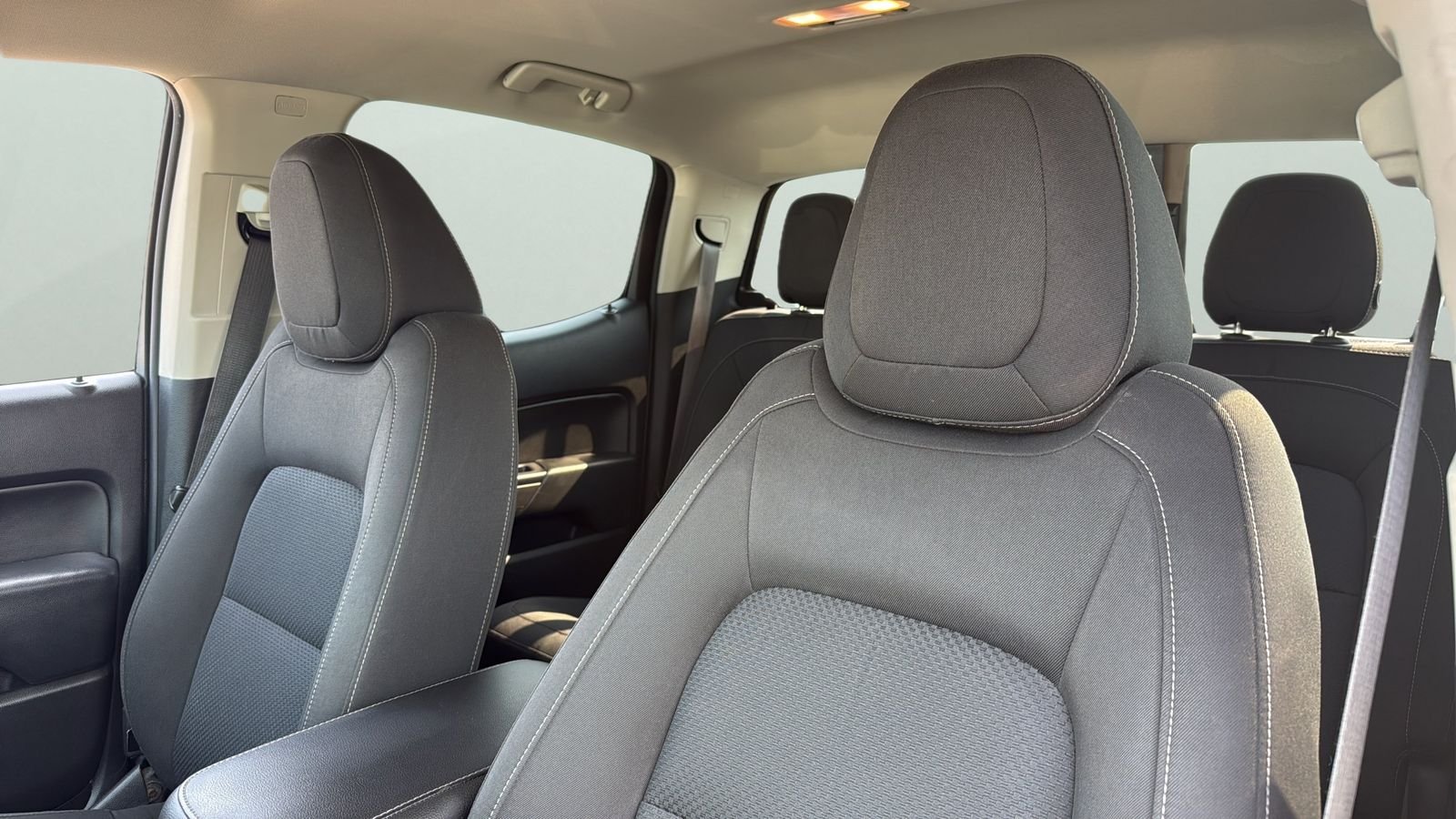 Used 2018 Black Chevrolet LT image 9