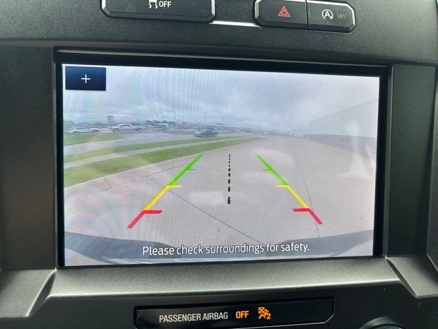 Used 2017 Champagne Ford XLT image 28