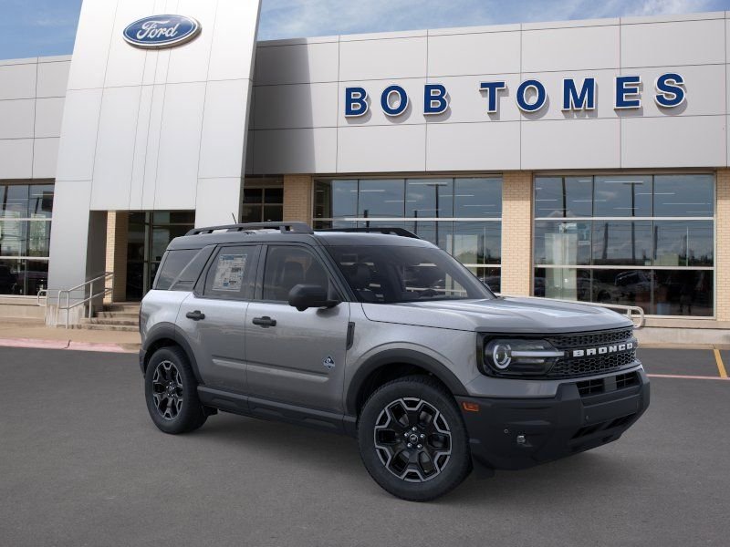 New 2026 Carbonized Gray Metallic Ford Outer Banks® image 8