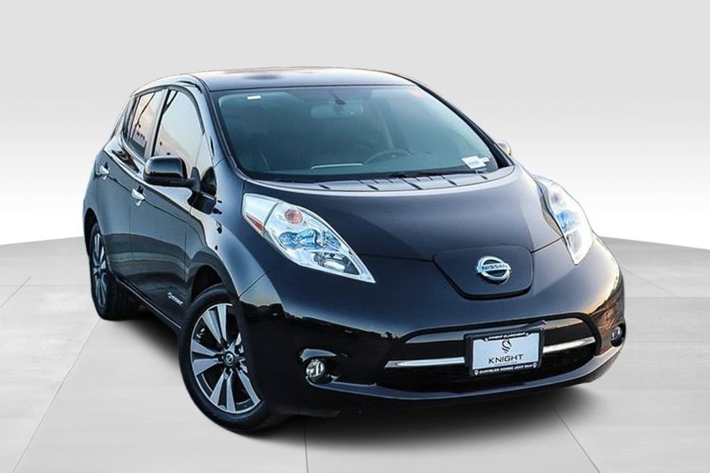 Used 2017 Nissan LEAF SL with VIN 1N4BZ0CP2HC303272 for sale in Claremont, CA
