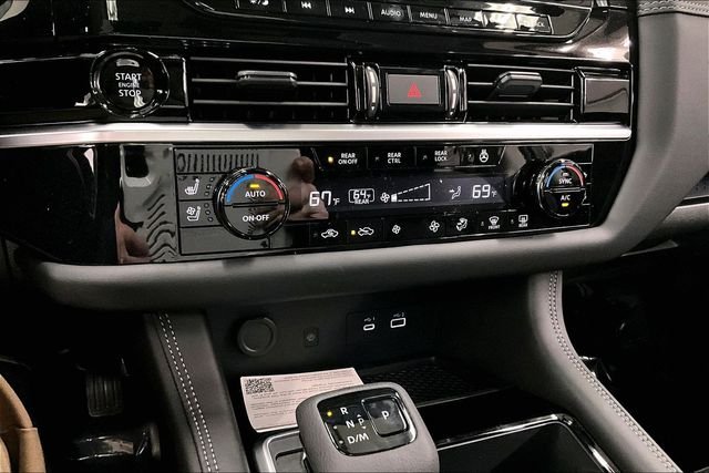 New 2025 Everest White Pearl Tricoat Nissan Platinum image 25