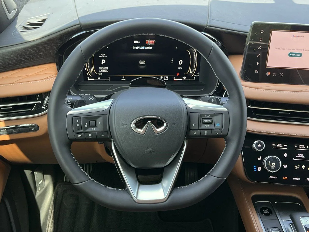 New 2027 2T RAD WHT INFINITI Autograph AWD image 11