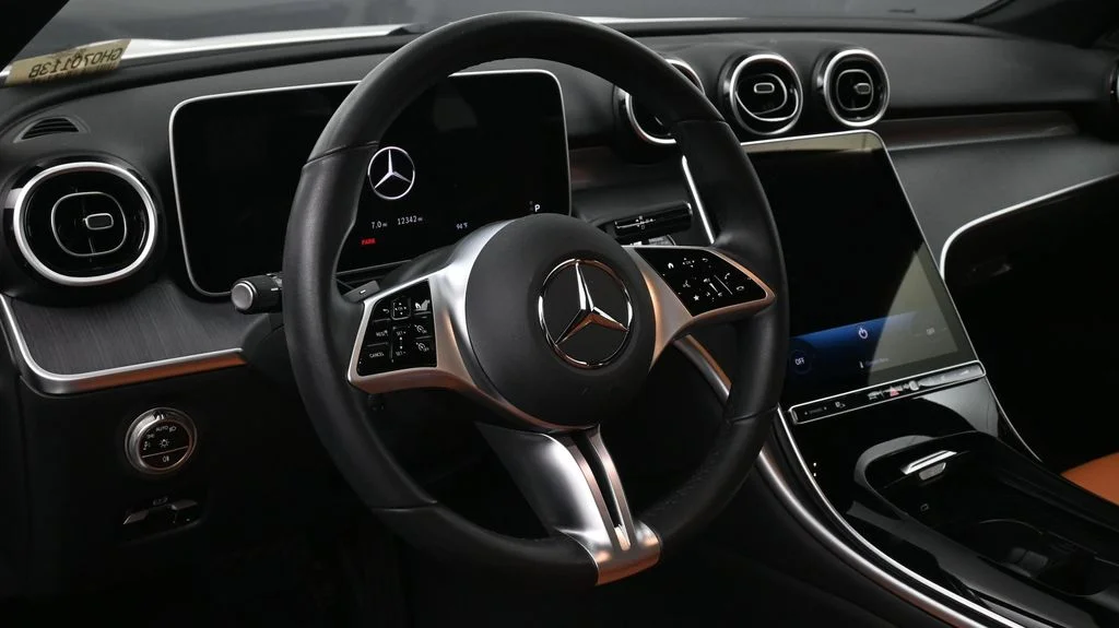 Used 2025 White Mercedes-Benz C 300 image 9