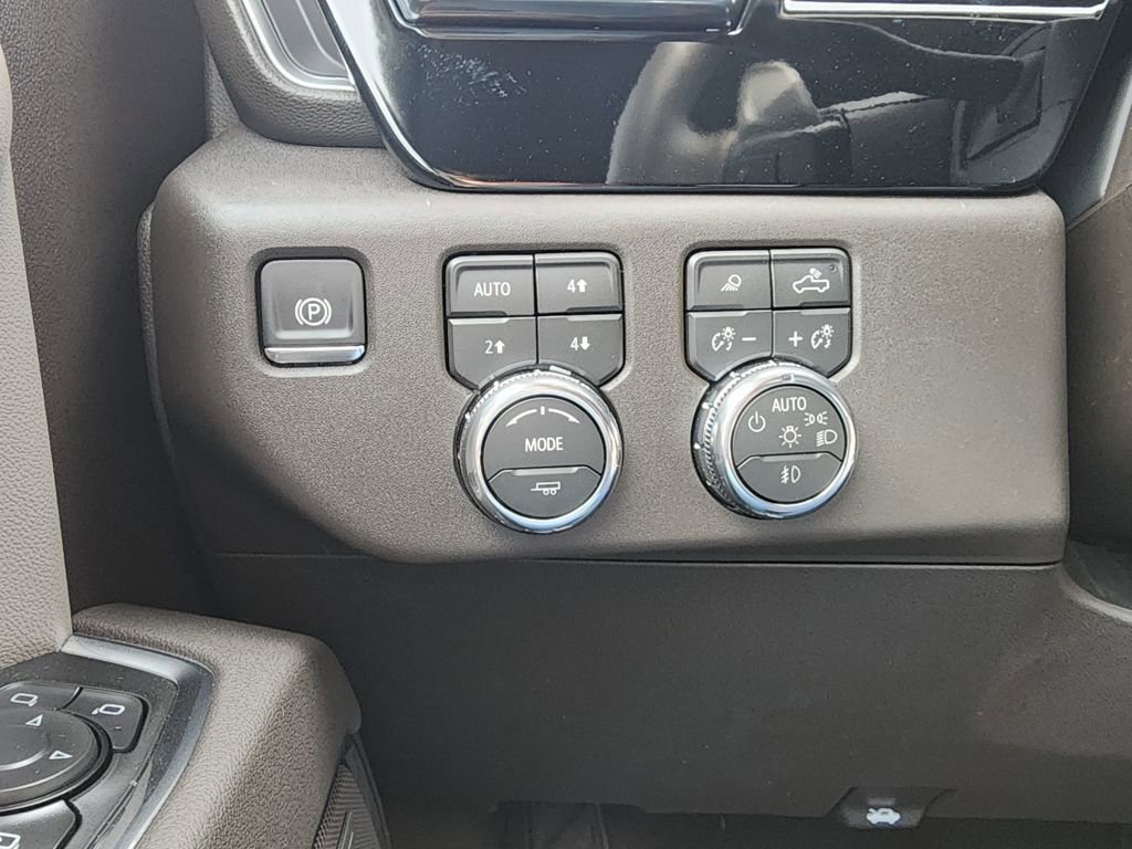 2026 GMC Sierra 1500 SLT - Photo 19
