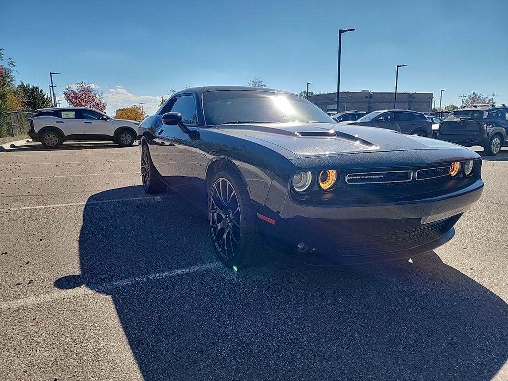 Used 2017 Black Dodge R/T image 4