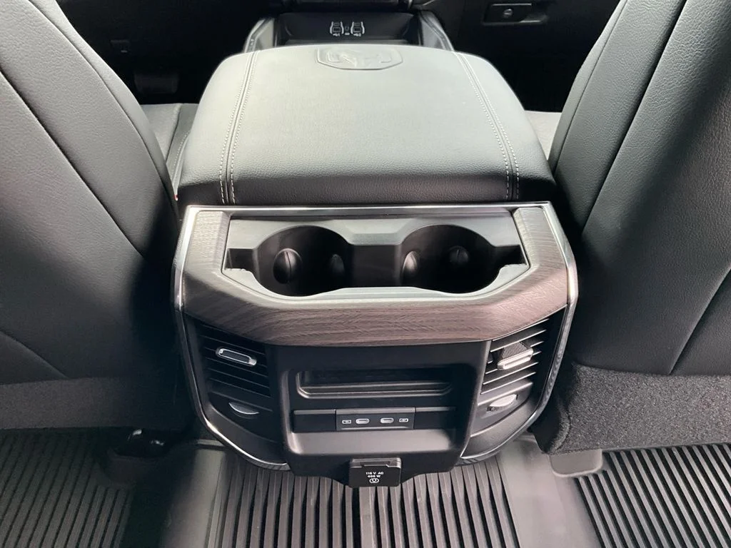 New 2026 Granite Crystal Metallic Clearcoat Ram Laramie image 14