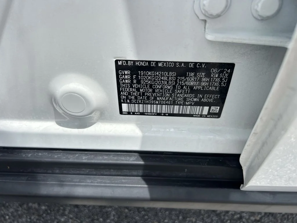 Used 2025 White Honda LX image 37