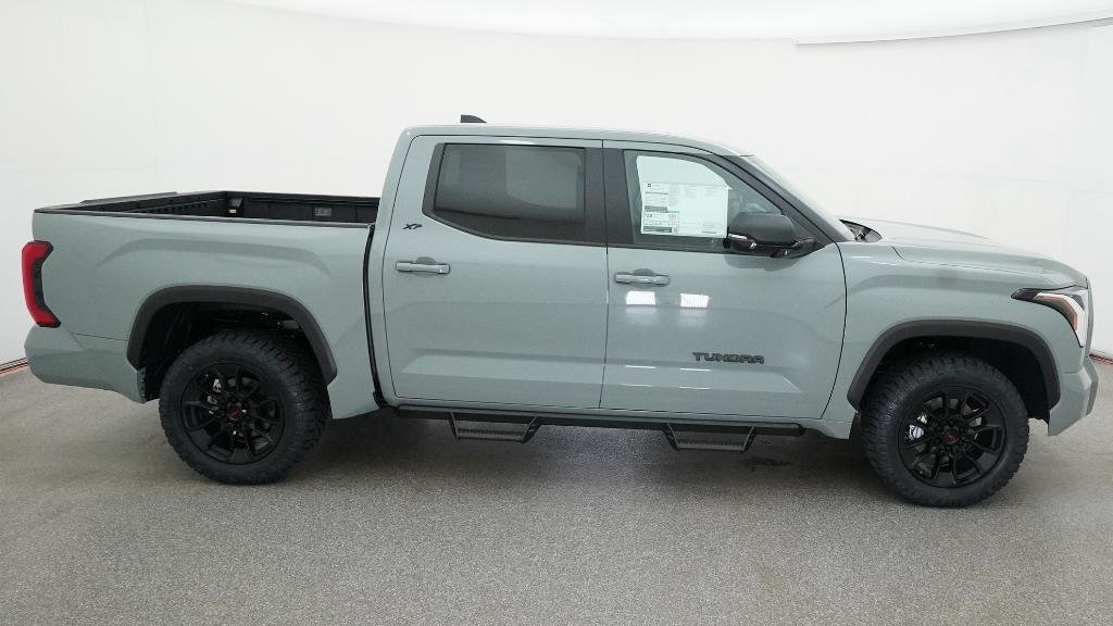 New 2026 Lunar Rock Toyota SR5 image 18