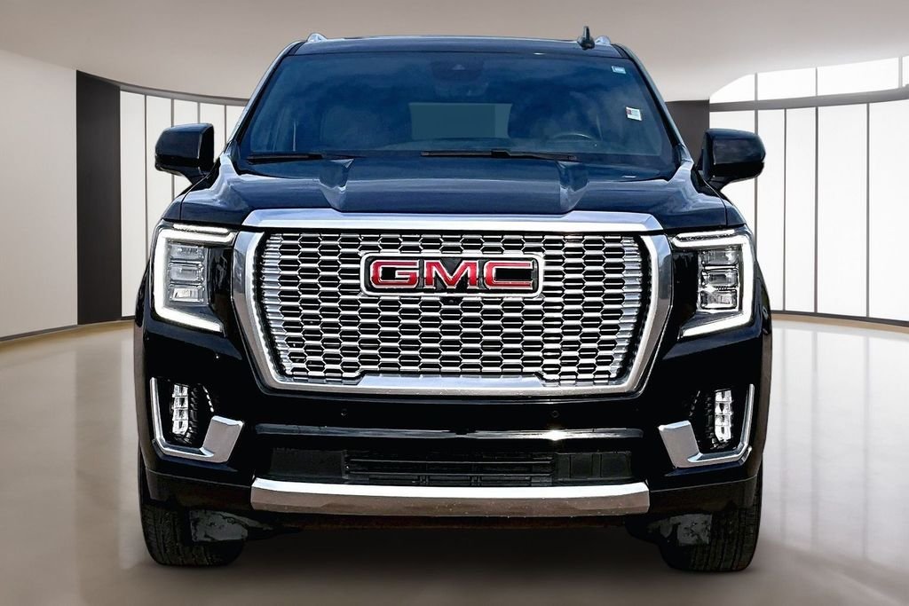 Used 2024 Black GMC Denali image 3