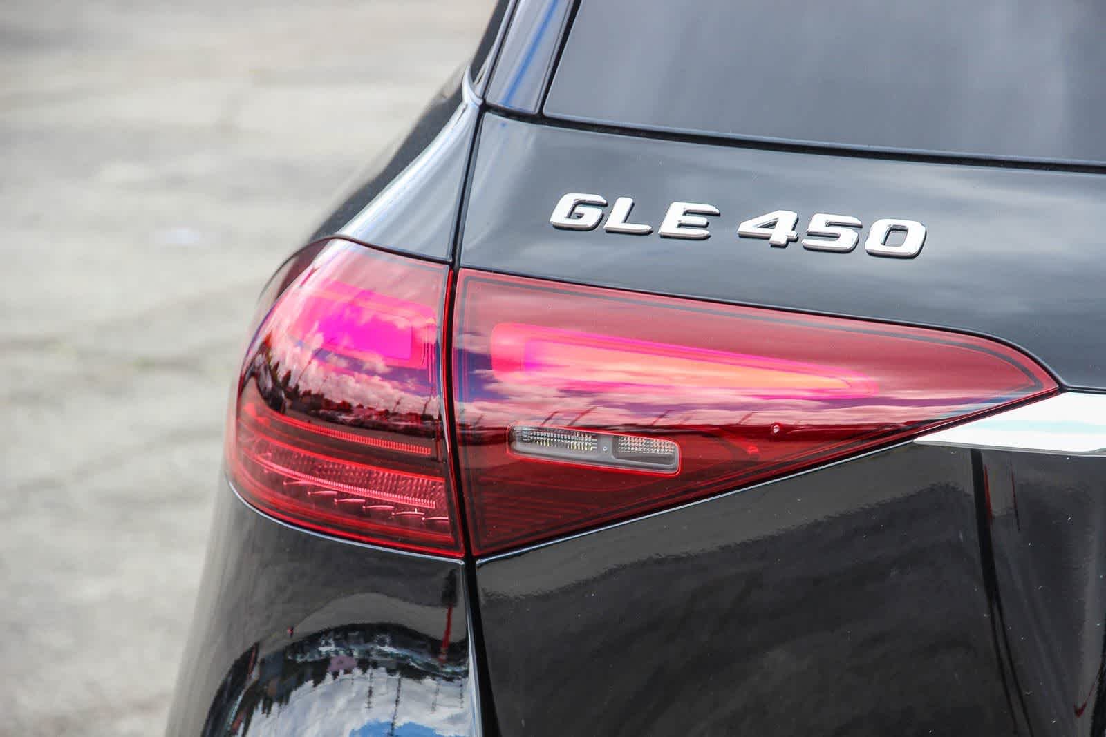 New 2026 Black Mercedes-Benz GLE 450 image 7