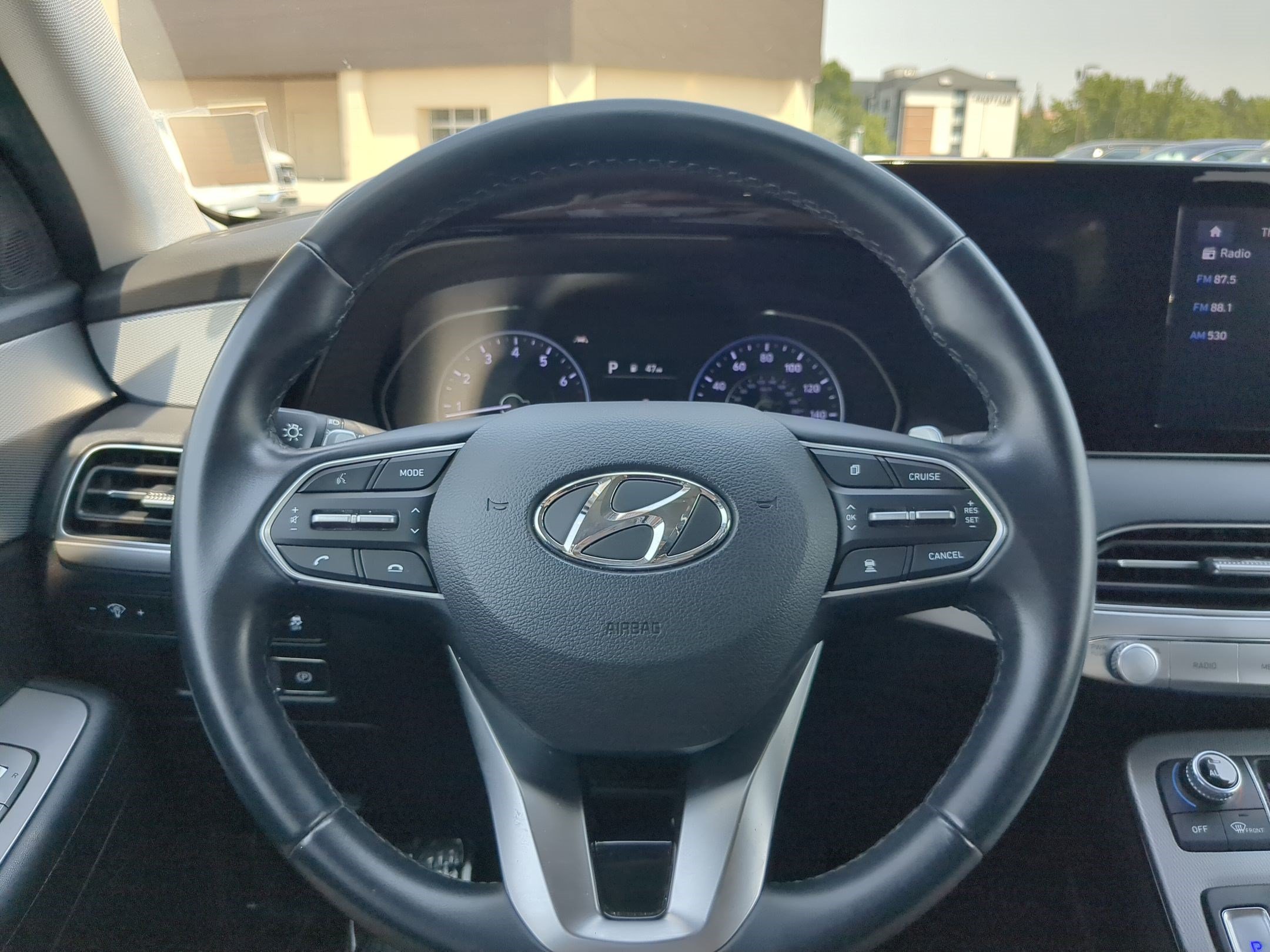 Certified Used 2022 Hyper White Hyundai SEL image 17