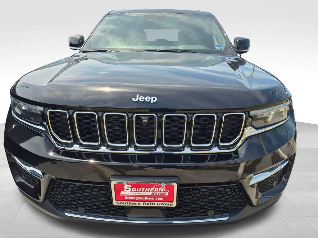 Used 2024 Black Jeep 4xe image 8