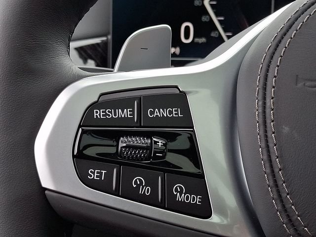 New 2027 Brooklyn Grey Metallic BMW xDrive40i image 18