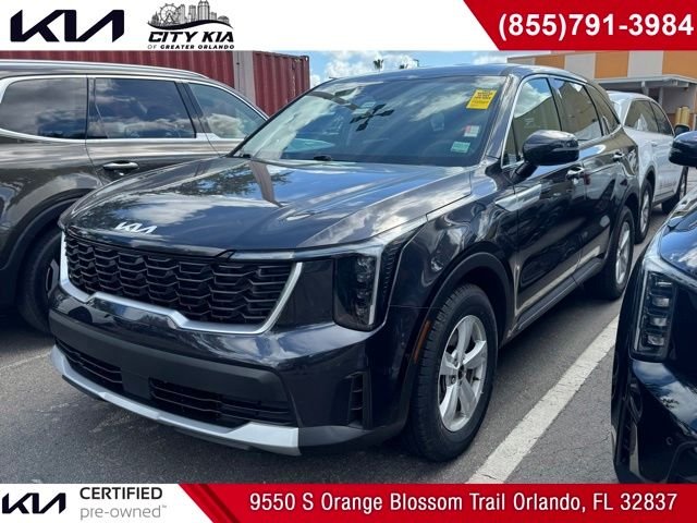 Gray 2025 Kia Sorento LX FWD SUV / Crossover Front-Wheel Drive