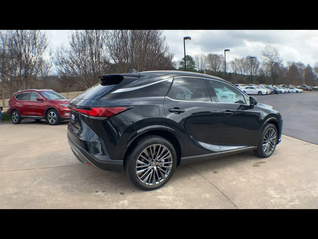 2026 Lexus RX PHEV 450h+ - Photo 8