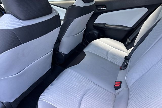 Certified Used 2017 Gray Toyota Two image 14