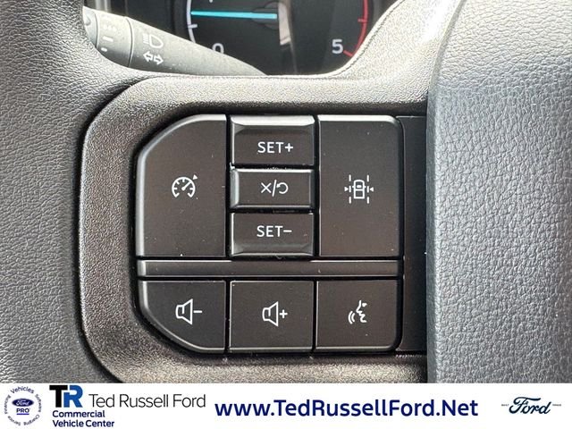 2025 Ford F-550 Super Duty Chassis Cab XL - Photo 28