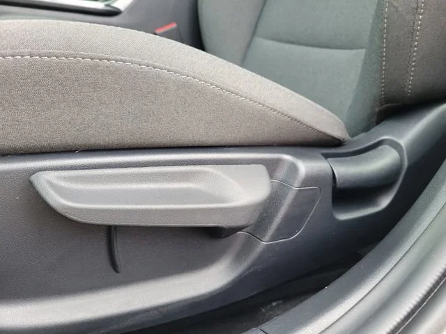 2025 Kia K4 LXS - Photo 18