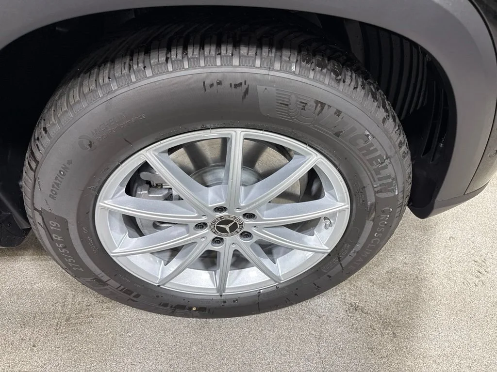New 2026 Black Mercedes-Benz GLE 350 image 12