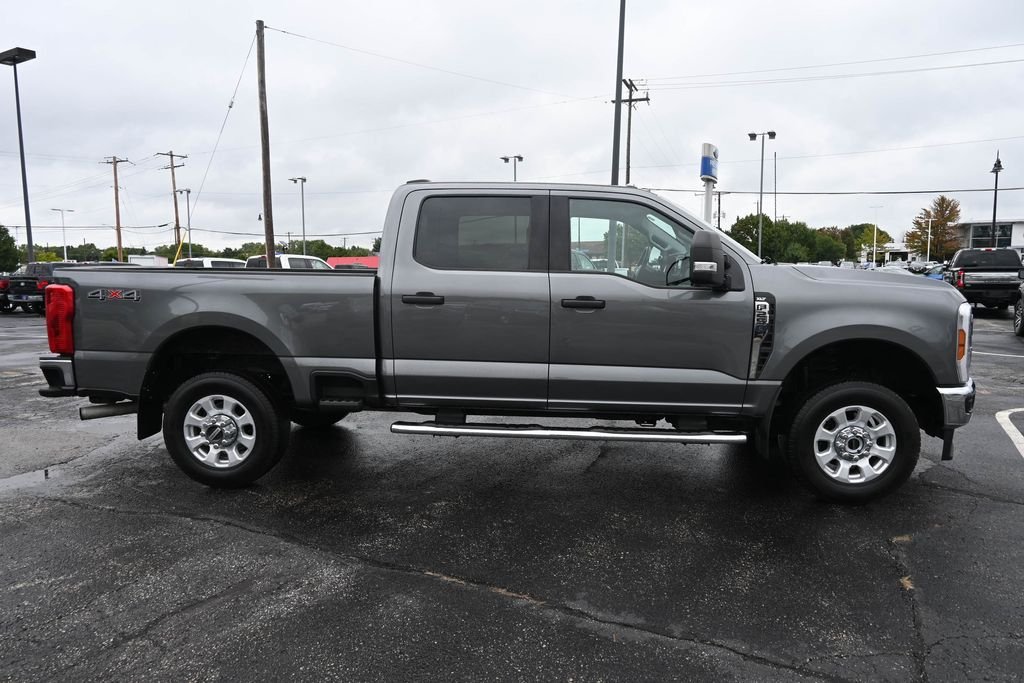 Used 2024 Gray Ford XLT image 8
