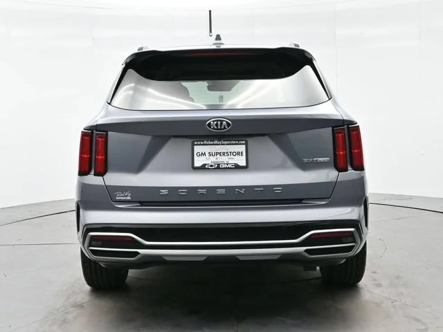 Used 2021 Everlasting Silver Kia SX image 6