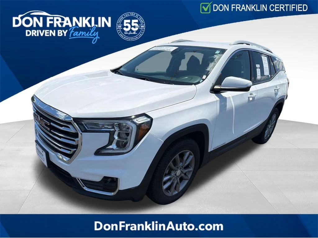 Used 2024 White GMC SLT image 1