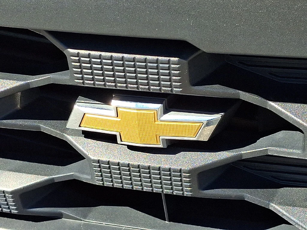 Used 2022 Blue Chevrolet Custom image 32